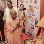 SP, Congress prioritise own families over public welfare: Adityanath
