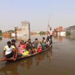 Lucknow: 80 boats in Faizullaganj, but flood-hit locals still pay up to ₹2,000