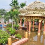 Gomti swells further in Lucknow, water reaches Bhaisakund platform, Hanumant Dham