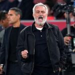 Mourinho keeps Clasico midas touch 13 years on as La Liga heats up