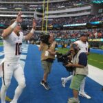 Broncos keep Chargers winless with key stop that fuels 4th-quarter rally in 23-17 win