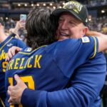 Charming, cantankerous Pat Murphy at age 67 leads Brewers to first World Series title
