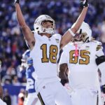 Tyler Shough and Saints score 34 consecutive points, hold on to beat Giants 34-27 and end skid