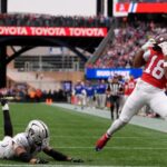 Drake Maye accounts for 5 TDs as Patriots roll past Raiders 45-17