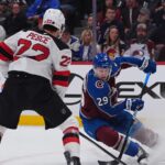 Kadri, Kelly score in 1:02 span early in 3rd in Avalanche's 5-2 win over Devils